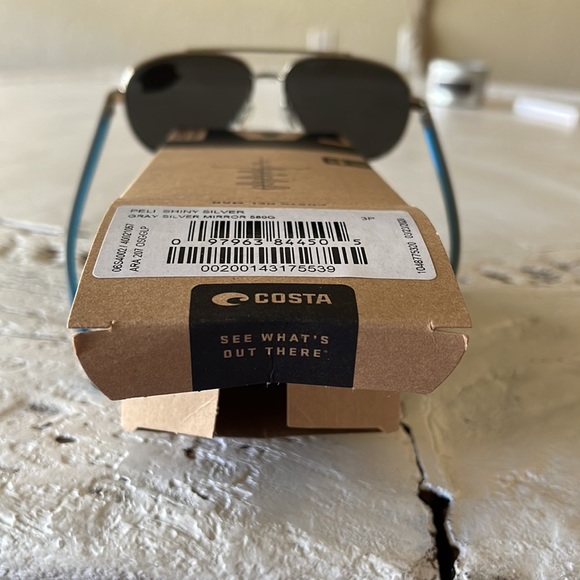 Costa Shiny Silver Mirror polarized sunglasses - Picture 5 of 15